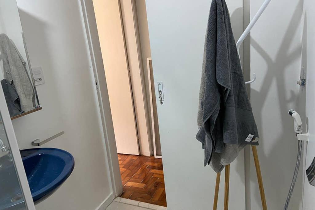 Ap Copa, Qto E Sala C Vista Indevassável P/ Apartamento